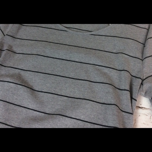 Isabel Maternity Dress - Picture 3 of 6